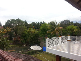 Villa Kota Bunga Azalea