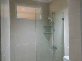 Villa Kota Bunga Azalea