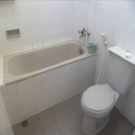 Villa Kota Bunga Azalea