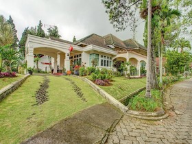 Villa Lotus E06 Syariah RedPartner