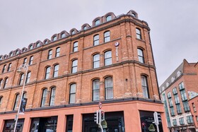 Premier Inn Dublin City Centre (Temple Bar) Hotel