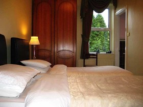 Adare House Bed and Breakfast