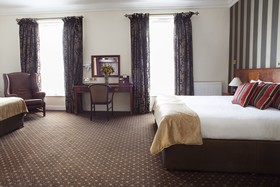 Arlington Hotel