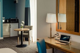 Aspect Hotel Park West