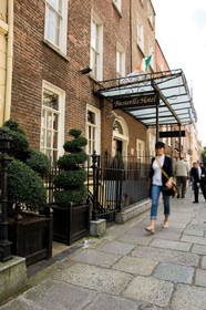 Buswells Hotel