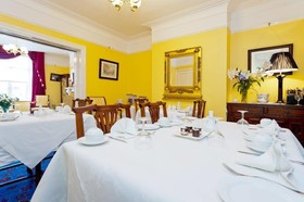 Cashel Lodge
