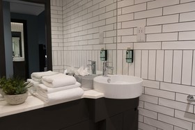 Dublin One Hotel