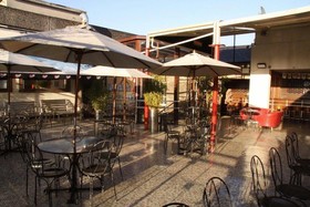 Fitzsimons Hotel