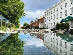 Hampton Hotel