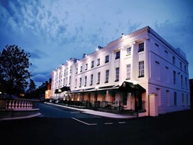 Hampton Hotel