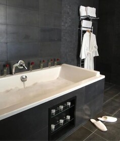 Hampton Hotel
