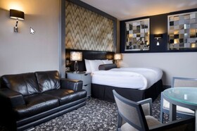 Hampton Hotel