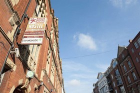 Kinlay House Hostel