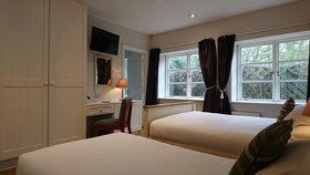 Leixlip Manor