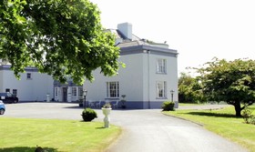 Leixlip Manor