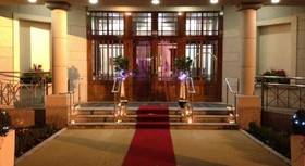 Marine Hotel