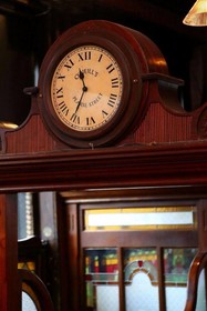 O'Neills Victorian Pub & Townhouse