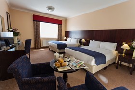 Sheldon Park Hotel & Leisure Club