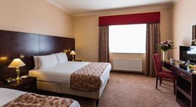 Sheldon Park Hotel & Leisure Club