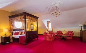 Sheldon Park Hotel & Leisure Club