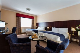 Sheldon Park Hotel & Leisure Club