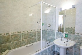 Sheldon Park Hotel & Leisure Club