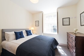 The Henrietta Suites
