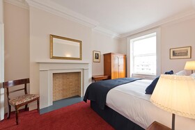 The Henrietta Suites