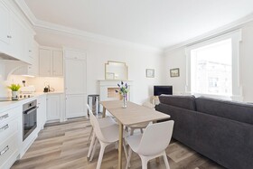 The Henrietta Suites