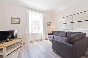 The Henrietta Suites