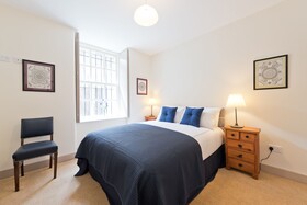 The Henrietta Suites