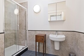 The Henrietta Suites