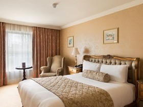 Finnstown Castle Hotel