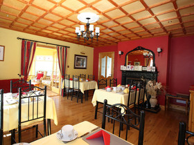 Gort Na Mona B & B