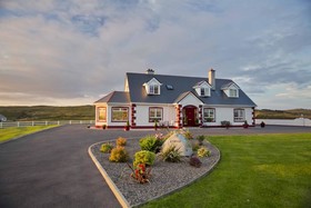 Gort Na Mona B & B