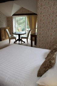 Woodhill House