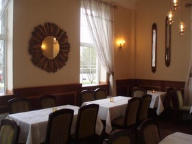 Round Tower Hotel