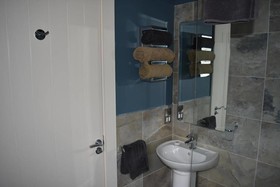 Round Tower Hotel