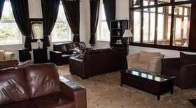 Round Tower Hotel