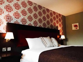 Burren Atlantic Hotel & Holiday Village