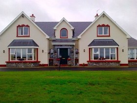 Loughrask Lodge Bed & Breakfast