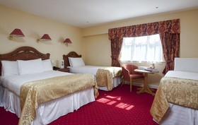 Royal Hotel and Merrill Leisure Club