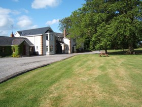 Coolanowle Country House