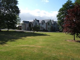 Coolanowle Country House