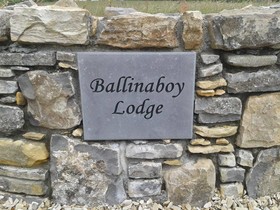 Ballinaboy Lodge Bed and Breakfast