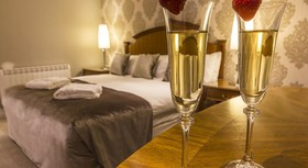 TF Royal Hotel & Theatre