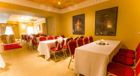 TF Royal Hotel & Theatre