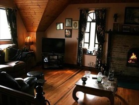 Woodview Lodge Bed & Breakfast