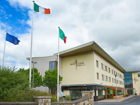 McWilliam Park Hotel
