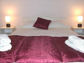 Arch Guesthouse